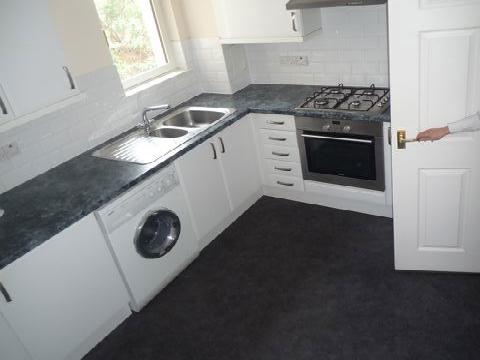 Two bedroom property to let, Duke Place, Leith