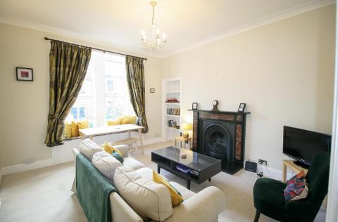 Two bedroom property to let, Trinity Road, Trinity