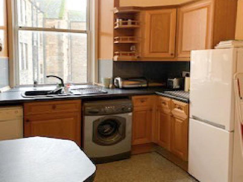 Two bedroom property to let, Lady Lawson Street, Grassmarket