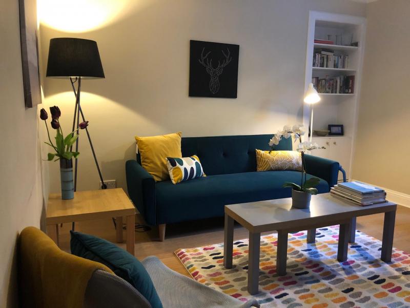 One bedroom property to let, Cumberland Street, New Town