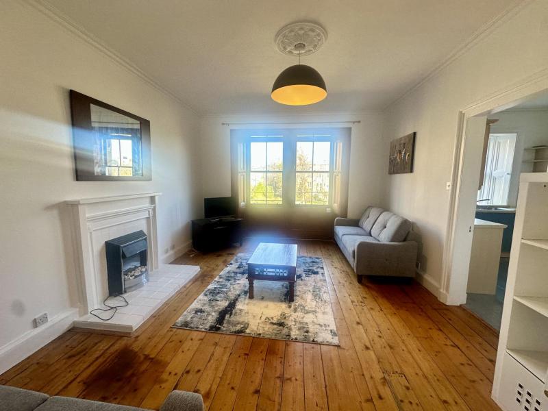 Two bedroom property to let, Coates Gardens, Haymarket